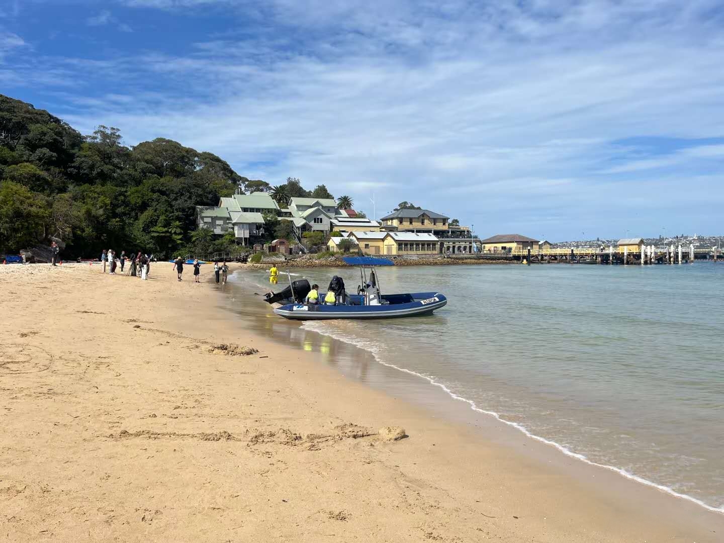 Clifton Gardens Reserve Beach